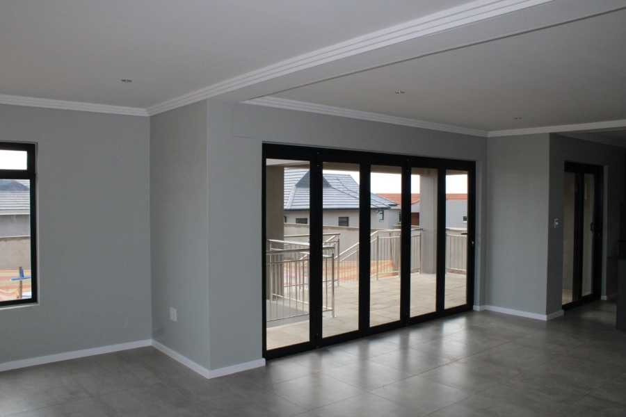 4 Bedroom Property for Sale in Kidds Beach Eastern Cape